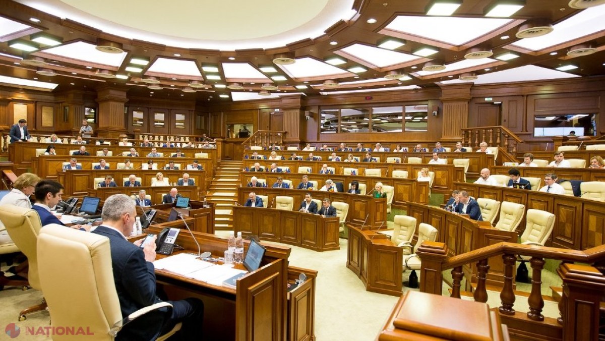 DECIS // Produsele din tutun care nu ard vor fi supuse acelorași reglementări ca și țigările: Amenzi de până la 20 de mii de lei