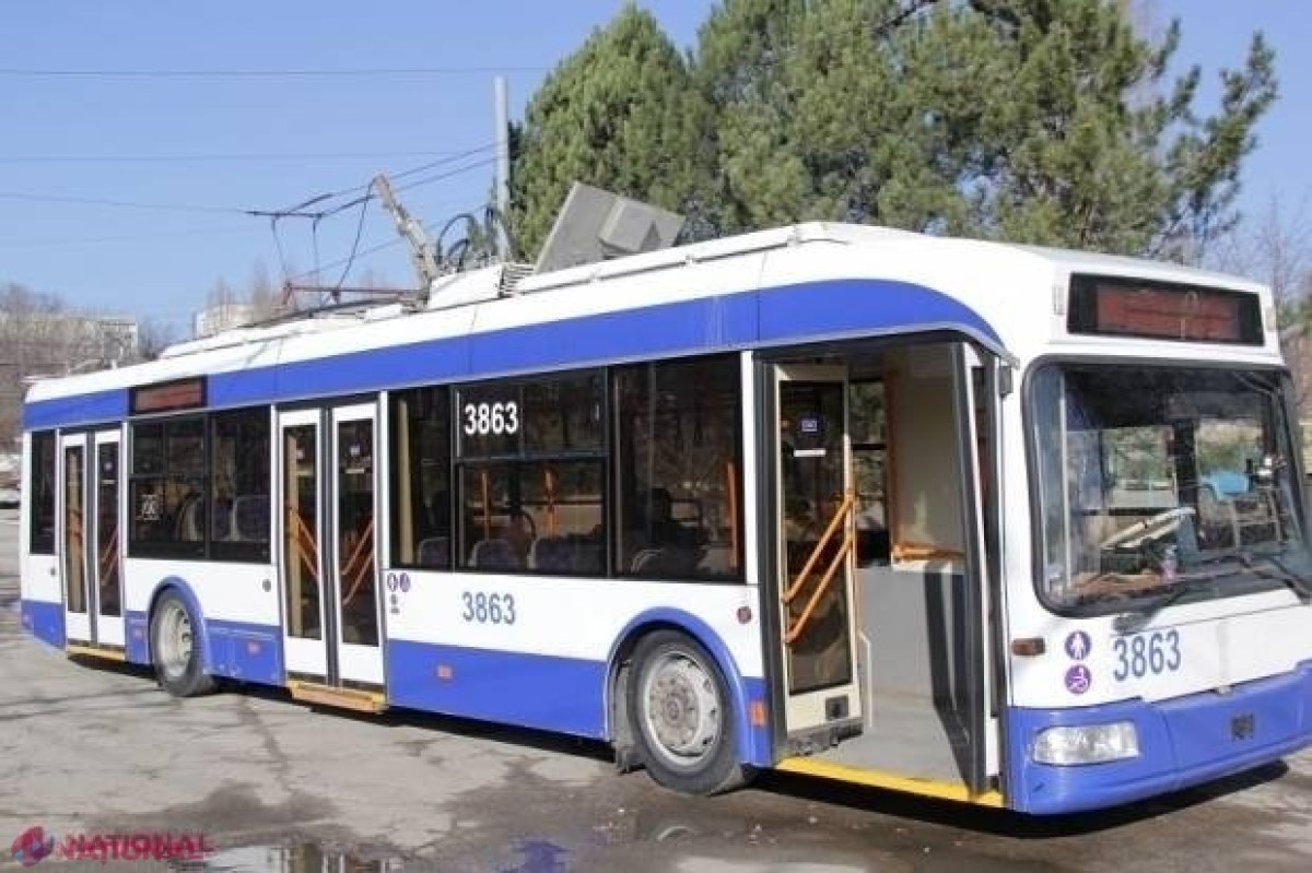 ANUNȚ // Termenul-limită pentru perfectarea abonamentelor destinate călătoriilor cu troleibuzul sau autobuzul în Chișinău a fost PRELUNGIT până la 1 iunie