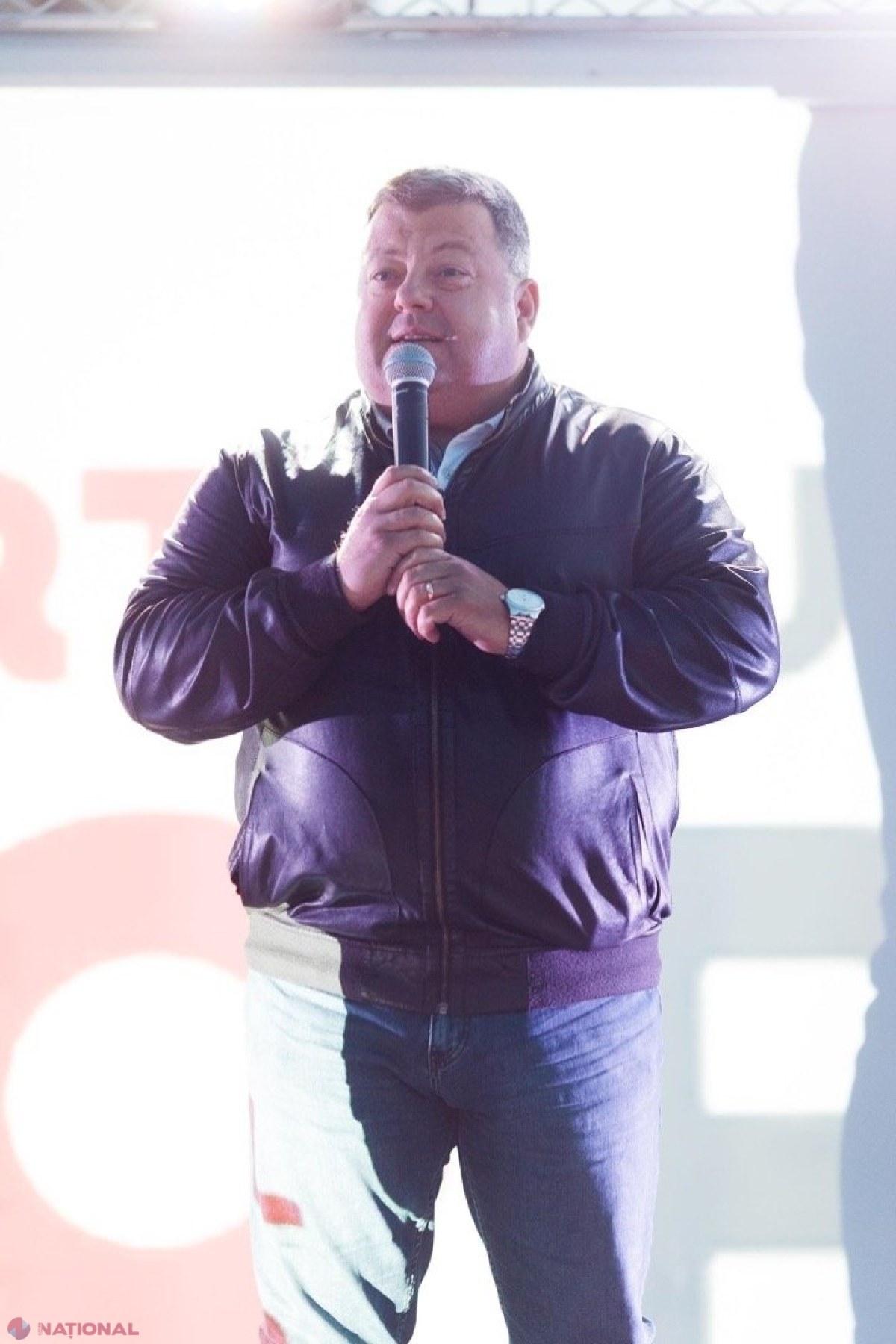 FOTO // Partidul „ȘOR” a dat în exploatare sistemul de ILUMINARE STRADALĂ încă într-un cartier al orașului Taraclia: „Am promis că vom face din Taraclia CAPITALA de sud a Moldovei și cu siguranță vom realiza asta”