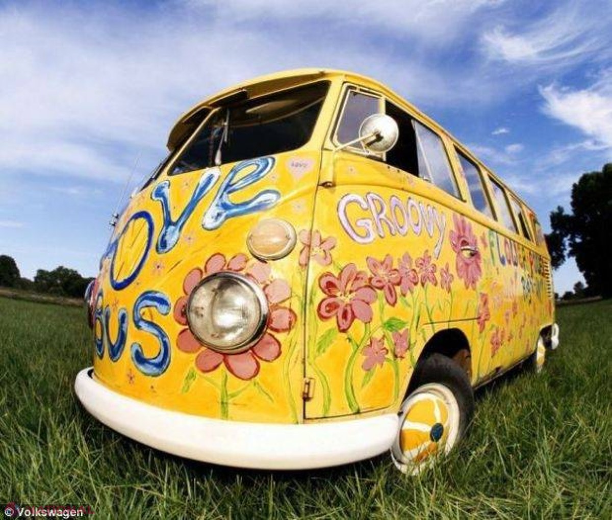 DECIZIE ISTORICĂ! Volkswagen opreşte producţia celui mai longeviv model din istorie