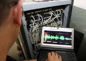 Scandal și în România! Interceptările telefonice a doi procurori au apărut în presă