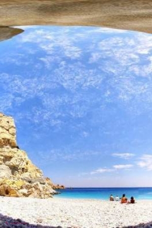 GALERIE FOTO // Insula din Grecia unde oamenii trăiesc până la 100 de ani. Care e secretul longevităţii