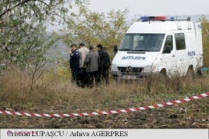 Descoperire macabră în pădurea unde a căzut un motodeltaplan cu țigări moldovenești de contrabandă