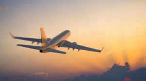 Momente de PANICĂ pentru pasagerii unui zbor transatlantic. Unul dintre piloţi a ieşit din cabină şi a făcut ceva INCREDIBIL, la clasa business