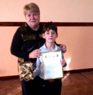 BĂLȚI // Un băiat de 9 ani a devenit EROU peste noapte. Gestul i-a IMPRESIONAT pe polițiști