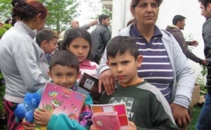 Copii din familiile social-vulnerabile vor primi bani de la stat pentru școlarizare