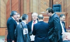 ULTIMA ORĂ // PD a decis să voteze Guvernul Filat 3 