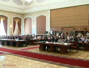 Parlamentul caută disperat bani