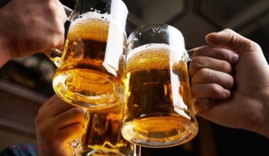 Efectul DEVASTATOR pe care îl are consumul moderat de alcool asupra organismului nostru