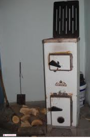 Două surori s-au intoxicat cu fum. Cea de 14 ani nu a mai putut fi salvată