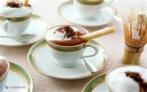 Sfatul nutriționistului // Două lingurițe de zahăr la cafea