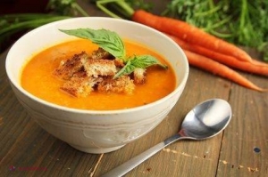 REȚETĂ // Supă cremă de morcovi cu ghimbir