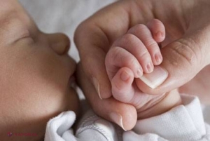 STATISTICĂ // Tot mai mulți copii se nasc în afara căsătoriei  