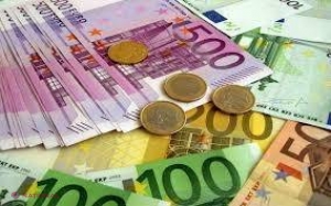 Cursul EURO, la MAXIMUM ISTORIC