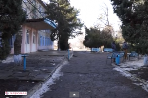 DEMIS după ce a băut în școală cu un elev