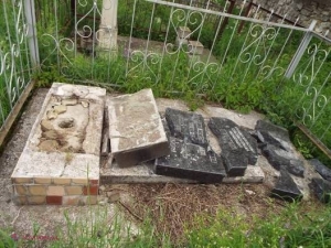 Nici morții nu mai au liniște: Doi minori au distrus mai multe morminte dintr-un cimitir din R. Moldova