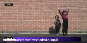 VIDEO // Hainele pentru copii care pot fi purtate de la ȘASE luni la TREI ani