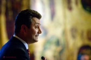 Decizia care ZDRUNCINĂ clasa politică. Președintele a acceptat DEMISIA!