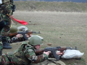 OPINIE // Renunțarea la serviciul militar obligatoriu, o inițiativă „populistă”: „Se asortează ideal dorinței Rusiei de a demilitariza în primul rând statul R. Moldova”