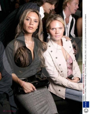 Victoria Beckham şi-a regăsit sora! Uite cum arată blonda Louise Adams
