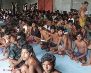 INUMAN // Peste o sută de oameni au murit pe o corabie în timp ce se băteau pentru mâncare