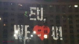 Duminică în Piaţa Victoriei: Operaţiunea Steagul UE + Revoluţia Luminii