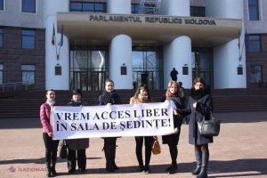 Vrem acces în Parlament!
