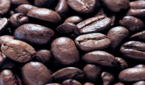 Cafeaua reduce riscul apariţiei cancerului și previne demența