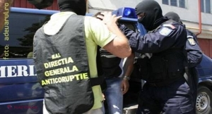 Gestul care îl va costa zece ani de PUȘCĂRIE pe un șef de poliție