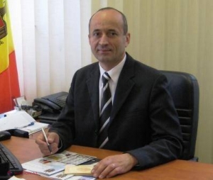 Un deputat îi dă replică lui Chirtoacă