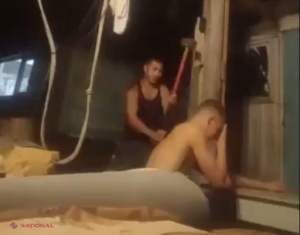VIDEO +18 //  Rușii preferă să se automutileze decât să meargă la război. Un tânăr a fost lovit cu BAROSUL pentru ca să scape de „mobilizarea parțială” anunțată de Putin