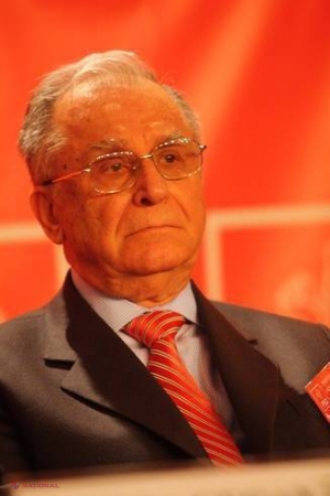 Iliescu, preşedintele cu mineriada, zice că Iohannis a provocat anarhie şi să „dea socoteală” - IMAGINI de arhivă, pentru aducere aminte