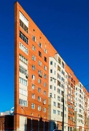 Nu este o farsă, nici Photoshop. În această clădire bizară locuiesc oameni