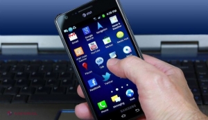 Samsung anunţă Galaxy A7 (2018), primul său telefon cu trei camere foto