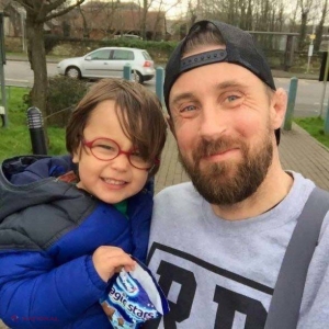Îţi vor da lacrimile! Un tată ÎNDURERAT de pierderea copilului a scris 10 reguli pe care trebuie să le afle toţi părinţii