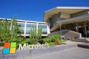 Microsoft vrea să coreleze BONUSURILE directorilor cu numărul de femei şi minorităţi etnice în subordine