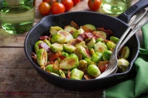 REȚETĂ // Varză de Bruxelles cu bacon