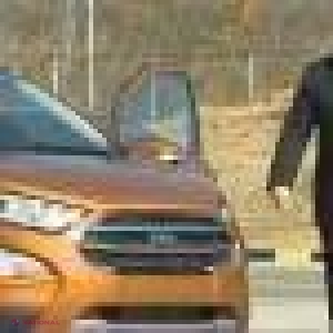 VIDEO // Iohannis a condus noul Ford EcoSport