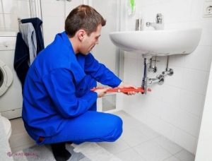 DESFUNDĂ CHIUVETA cât ai clipi, folosind două ingrediente banale din bucătăria ta!