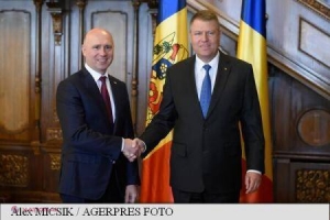 Iohannis, premierului moldovean: România este clar alături de Republica Moldova