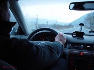 Rusia: Travestiţii, transsexualii, pedofilii şi sado-masochiştii NU au voie să conducă vehicule 