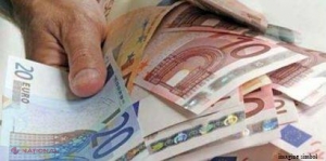 Leul câștigă teren în fața EURO 