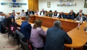 Ministrul Educației, Dan Perciun, discută cu primarii din Nisporeni despre investiții și modernizarea școlilor și grădinițelor