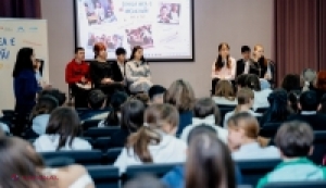 Teatru social în școlile din R. Moldova: campanie împotriva bullyingului și discriminării