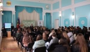 Campania „FII PRO! Alege să fii profesor!” susține viitorii dascăli din întreaga țară