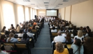 Elevii talentați din școlile cu predare în limbile minorităților se întrec la Olimpiada Republicană de Limba Română!