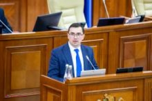 Parlamentul dă undă verde reformelor energetice și declară linia Bălți–Suceava proiect de interes național pentru securitatea energetică a Moldovei