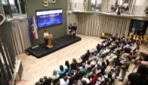 79 de elevi din toată țara își testează abilitățile la Olimpiada de Economie de la Chișinău