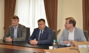 Poliția Națională se modernizează cu ajutorul echipamentelor IT oferite de DCAF și Ambasada Suediei