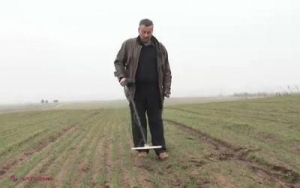 A cheltuit toţi banii nevestei pe un detector de metale, dar a meritat. Ce COMOARĂ a găsit un român